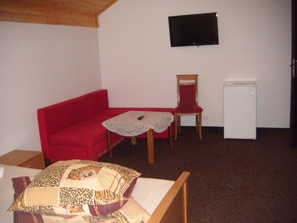 Magdalenka - Pokoje W Centrum Szczyrk Habitación foto